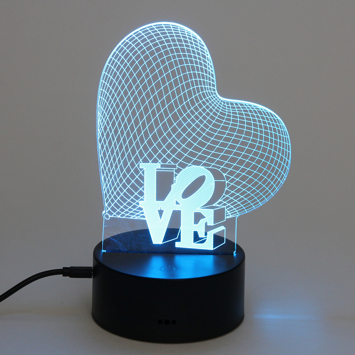 Светильник ночник "3D-LOVE" на пластиковой подставке, с включателем USB
