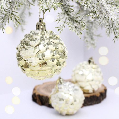 Ёлочные игрушки "Шишки нарядные" 6 см (набор 3 шт), золото/белый