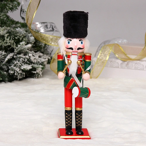 Фигурка новогодняя "Щелкунчик - Волшебный марш" 8,5*8,*30,3 см