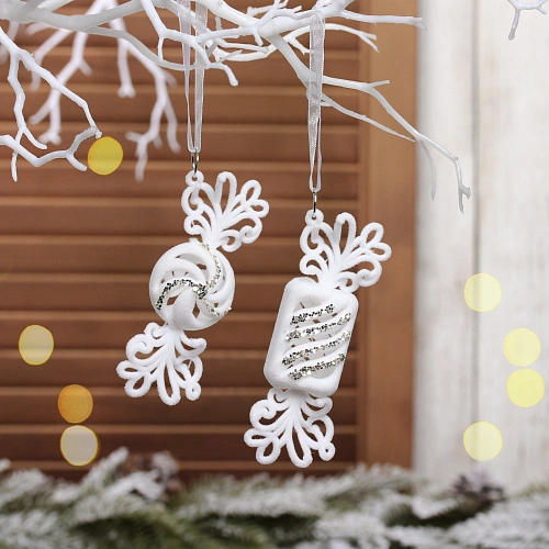 Подвеска "Весёлые конфетки" 3,8*10,6 см (набор 2 шт), Белый/серебро