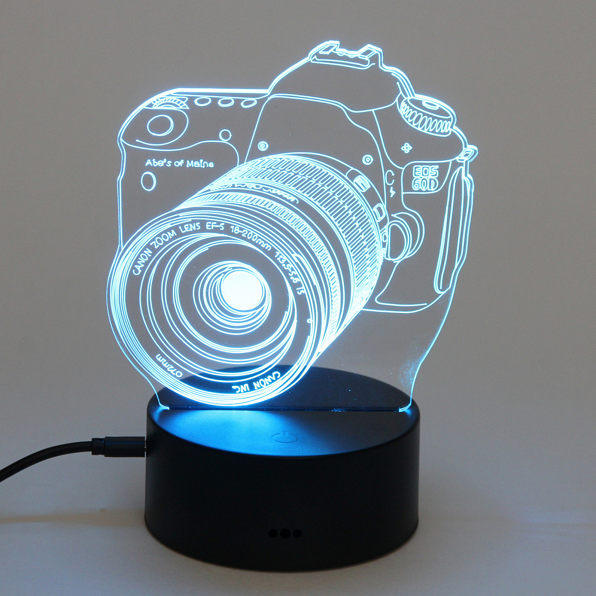 Светильник ночник "3D-Фотоаппарат" на пластиковой подставке, с включателем USB