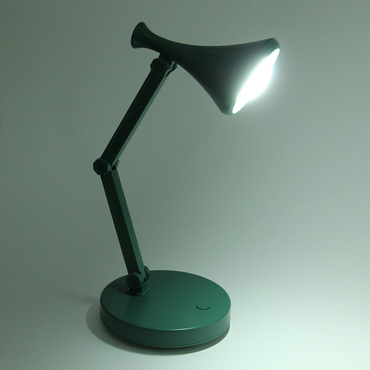 Настольная лампа "Sweet - Приключение" 13*13*38 см LED, USB 0.6-4.2W 5V, Зеленый