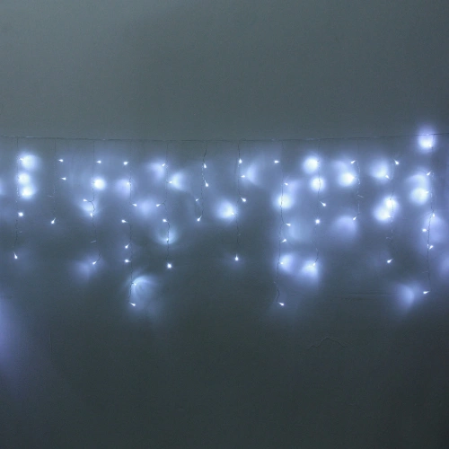 Гирлянда для улицы БАХРОМА "Мерцание" ш3м* в0,4/0,6/0,8 см 124 ламп LED, прозр.пров, 1 реж, IP-54, Белый (возможность соединения)